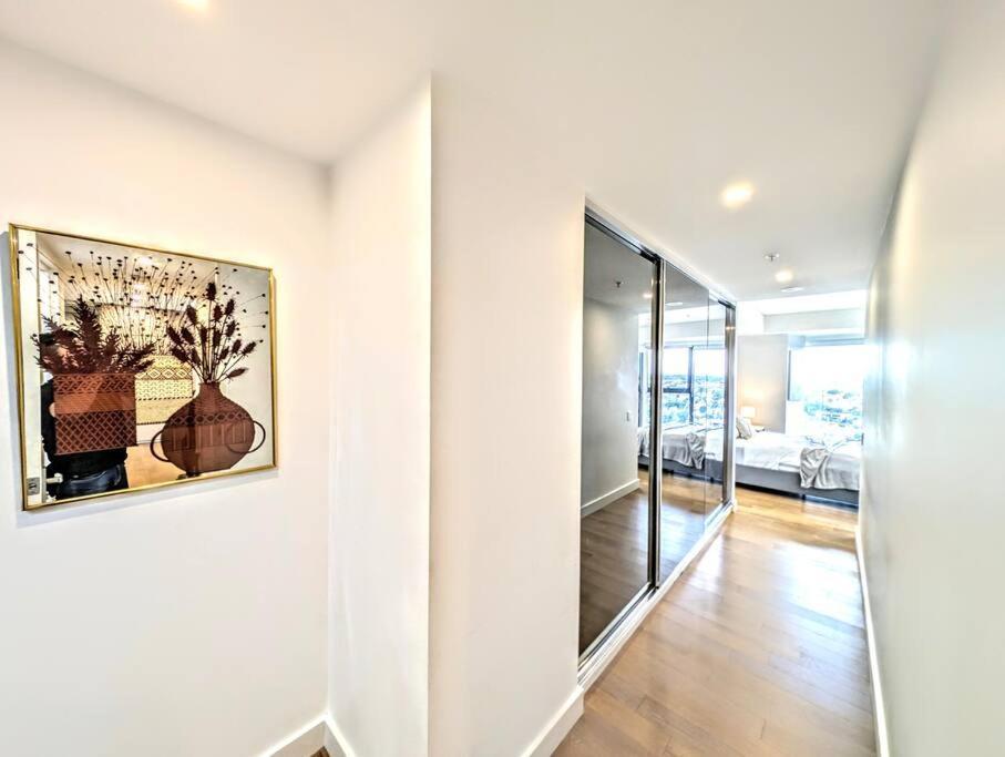 Superb Two Bed Apartment With Amazing Harbour View Sydney Exterior foto