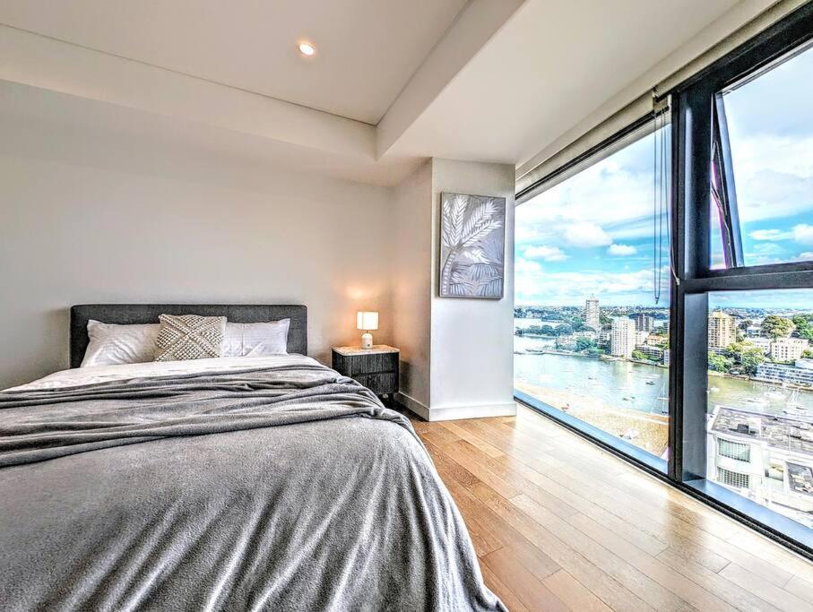 Superb Two Bed Apartment With Amazing Harbour View Sydney Exterior foto